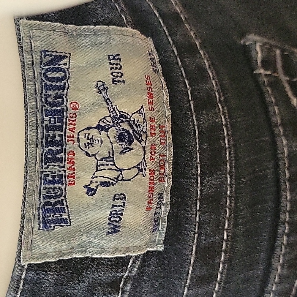 True Religion floral embroidered back pockets boot cut jean - Picture 8 of 16